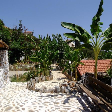 Stone Village Hotel Apartments Bali  Exterior photo