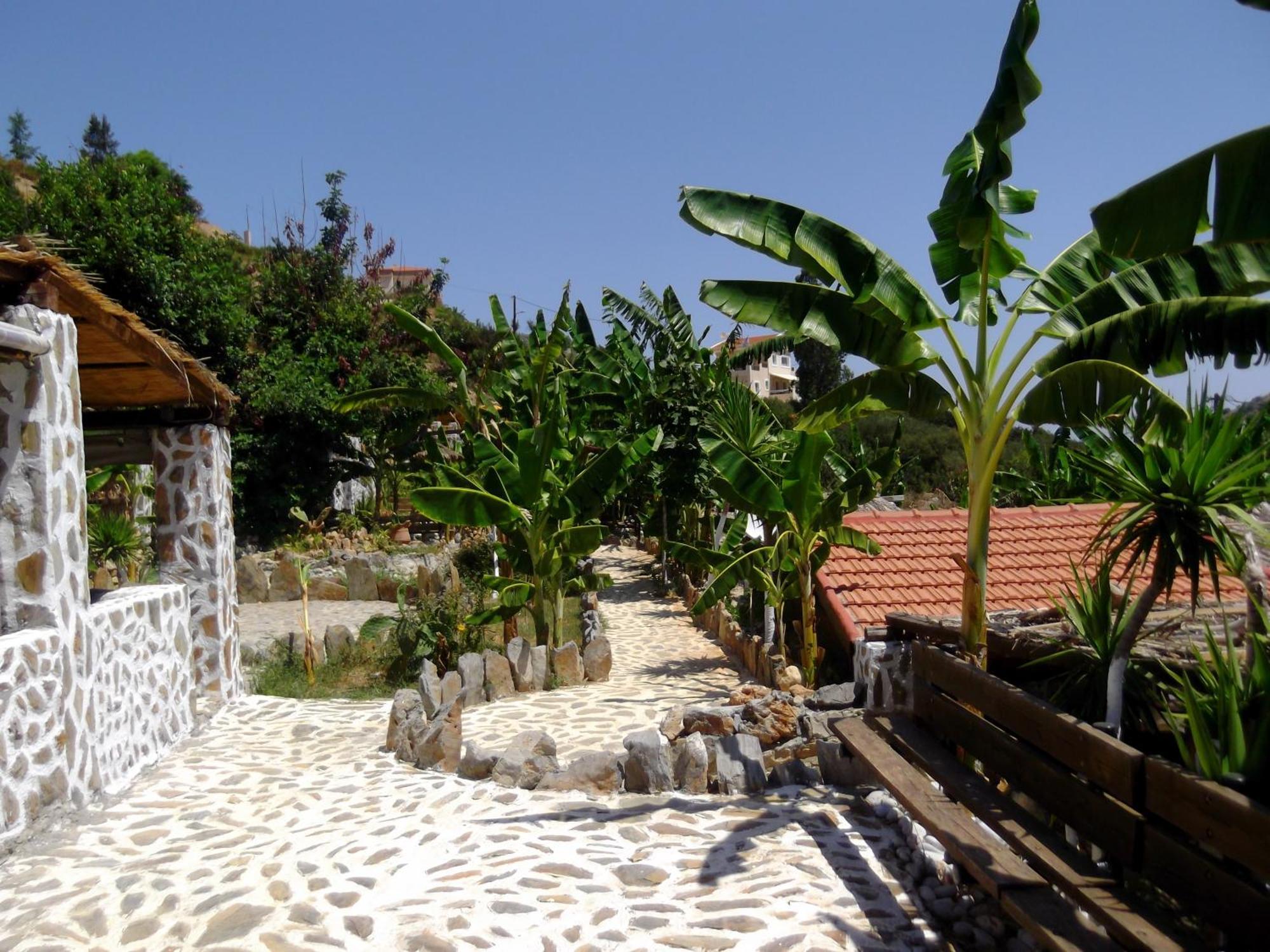 Stone Village Hotel Apartments Bali  Exterior photo