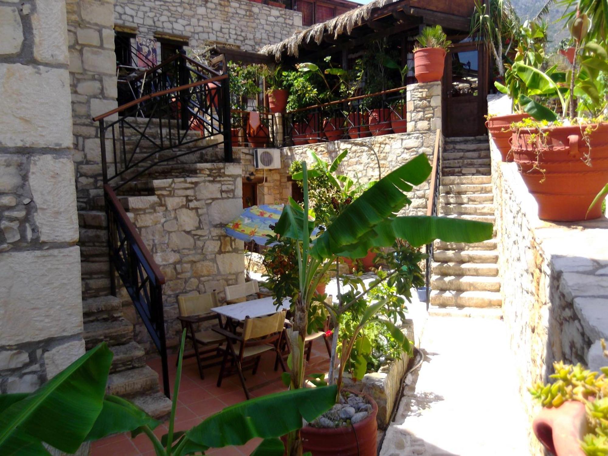 Stone Village Hotel Apartments Bali  Exterior photo